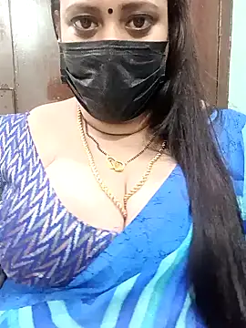 Snapshot of ashikaa_r chatting on January 23, 4:59 pm ashikaa r online show from January 23, 4:59 pm