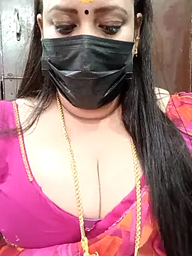 Snapshot of ashikaa_r chatting on March 3, 5:53 am ashikaa r online show from March 3, 5:53 am