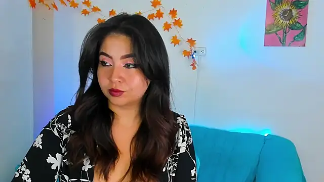 LiahDiaz online show from December 20, 8:45 pm