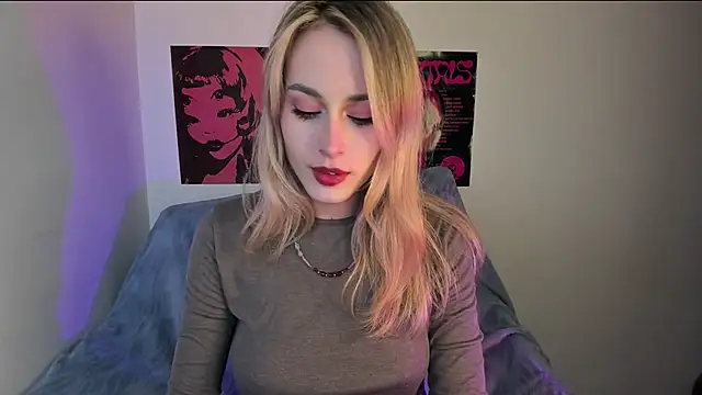 Snapshot of aviva_faith chatting on April 9, 6:24 pm aviva faith online show from April 9, 6:24 pm