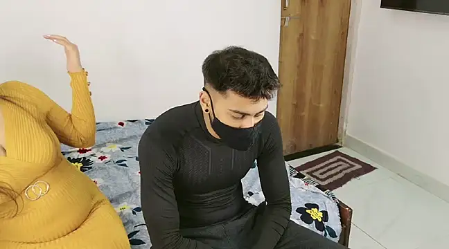 RupaliDixit online show from February 1, 5:37 pm