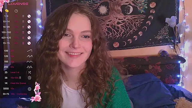 Snapshot of Jenna_Sativa chatting on February 24, 9:21 am Jenna Sativa online show from February 24, 9:21 am