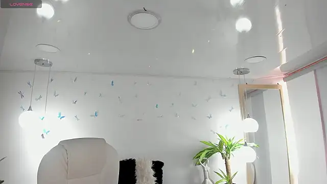  Antonnela  online show from March 24, 2:44 pm