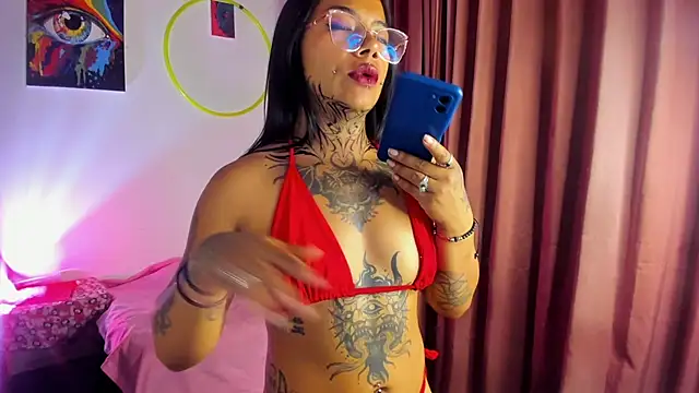 Snapshot of nicole_volkov chatting on December 10, 3:41 am nicole volkov online show from December 10, 3:41 am