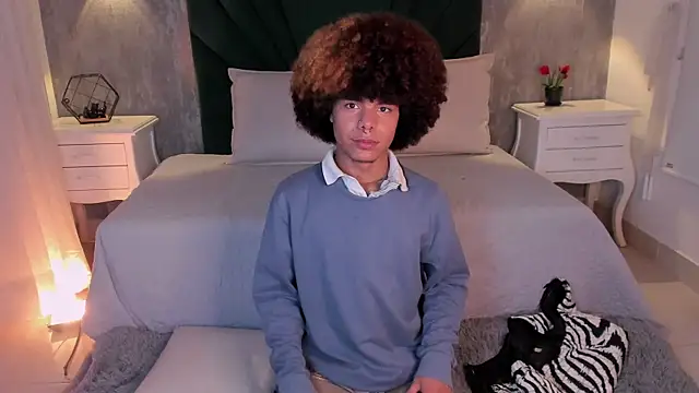 Alexiis Etereo online show from April 4, 7:44 pm