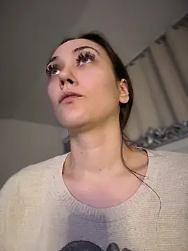 AliceMunro online show from April 16, 8:53 pm