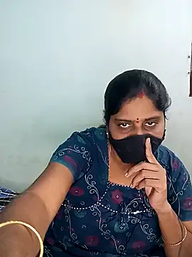 Snapshot of lakshmi-28 chatting on January 21, 4:37 pm lakshmi-28 online show from January 21, 4:37 pm