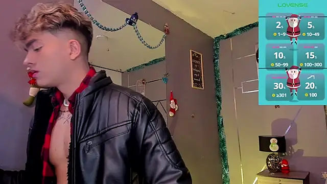 Snapshot of ANDRIUS_24 chatting on December 15, 11:45 am ANDRIUS 24 online show from December 15, 11:45 am