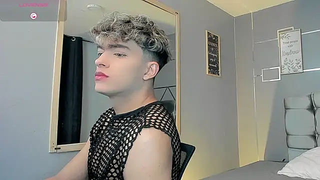 Snapshot of ANDRIUS_24 chatting on January 20, 1:00 pm ANDRIUS 24 online show from January 20, 1:00 pm