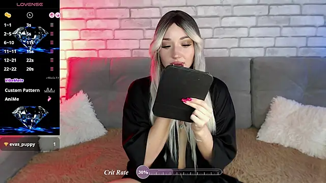 Snapshot of Eva_Evile chatting on July 3, 12:22 pm Eva Evile online show from July 3, 12:22 pm