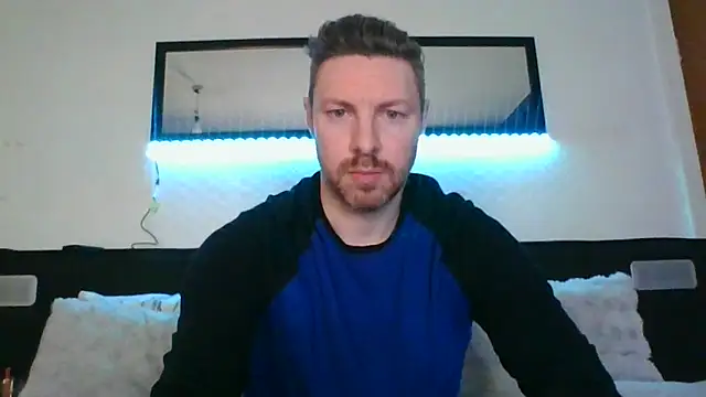 Snapshot of Fit4fun24 chatting on March 2, 10:49 pm Fit4fun24 online show from March 2, 10:49 pm