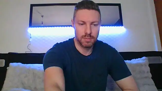 Snapshot of Fit4fun24 chatting on March 16, 10:47 pm Fit4fun24 online show from March 16, 10:47 pm