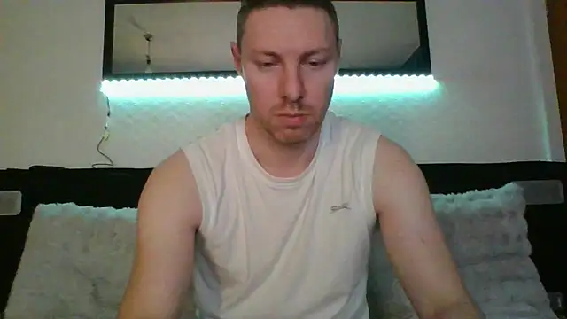 Snapshot of Fit4fun24 chatting on March 19, 7:18 pm Fit4fun24 online show from March 19, 7:18 pm