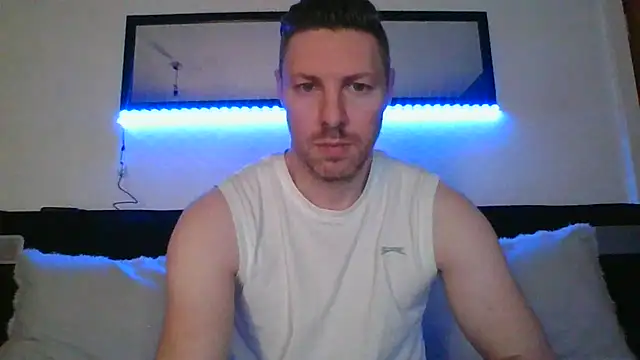 Snapshot of Fit4fun24 chatting on April 29, 9:54 pm Fit4fun24 online show from April 29, 9:54 pm