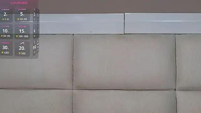 adaraSmiith online show from March 2, 12:34 pm