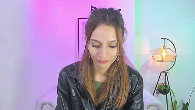 Snapshot of Tamara_slimx chatting on February 28, 10:09 am Tamara slimx online show from February 28, 10:09 am