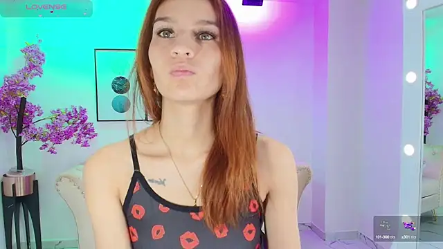 Snapshot of Tamara_slimx chatting on September 13, 4:01 am Tamara slimx online show from September 13, 4:01 am