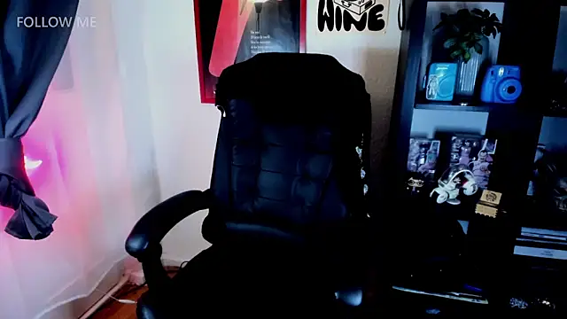 Demongirl6666 online show from March 4, 8:37 pm