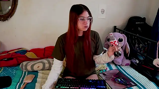 Snapshot of xofix chatting on December 9, 5:52 pm xofix online show from December 9, 5:52 pm