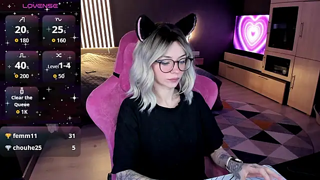 The love project online show from February 19, 9:44 pm