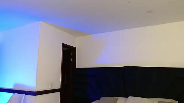 peyton golden1 online show from March 2, 3:52 am