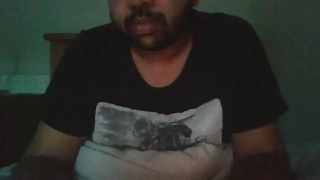 Snapshot of whoreboi98 chatting on April 27, 7:23 pm whoreboi98 online show from April 27, 7:23 pm
