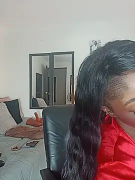 Snapshot of KimberlyBanks2 chatting on June 30, 10:27 am KimberlyBanks2 online show from June 30, 10:27 am