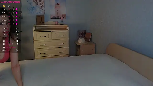 Snapshot of cosmosbaby chatting on October 29, 3:14 pm cosmosbaby online show from October 29, 3:14 pm