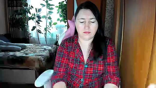 Snapshot of Tatyana51 chatting on March 29, 8:58 am Tatyana51 online show from March 29, 8:58 am