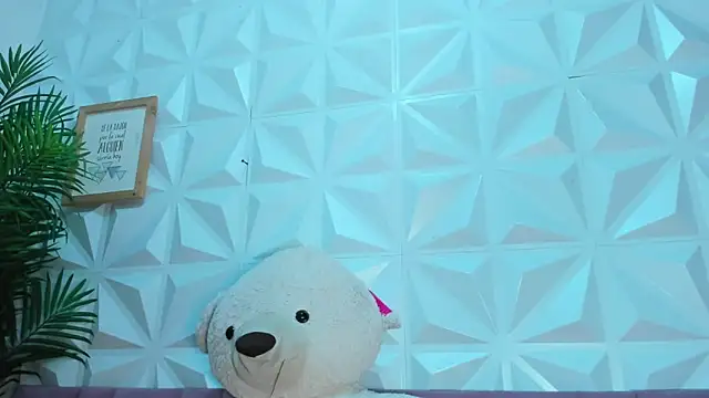 Briyit Doll online show from September 24, 7:50 pm