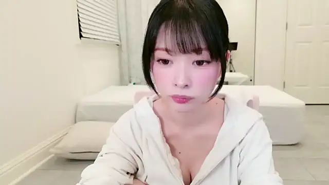 Snapshot of dalichuru chatting on February 20, 11:05 pm dalichuru online show from February 20, 11:05 pm