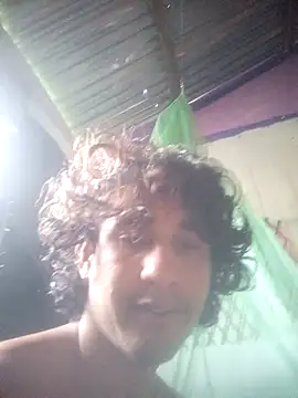 Snapshot of pedrodavid_ chatting on February 20, 7:36 pm pedrodavid online show from February 20, 7:36 pm