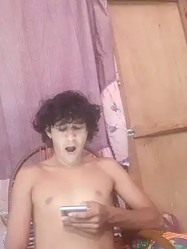 Snapshot of pedrodavid_ chatting on February 23, 2:58 pm pedrodavid online show from February 23, 2:58 pm