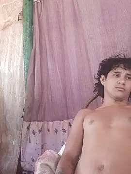 Snapshot of pedrodavid_ chatting on February 25, 2:16 pm pedrodavid online show from February 25, 2:16 pm