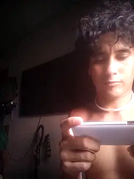 pedrodavid  online show from March 28, 10:09 pm