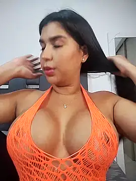 NiaSoler online show from February 1, 2:04 pm