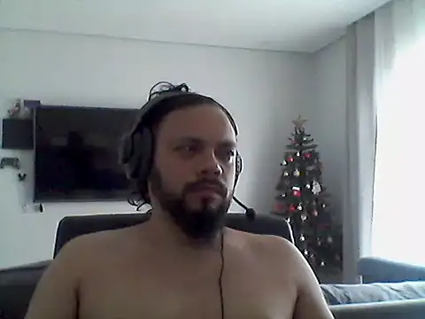Snapshot of morenindarola chatting on December 26, 12:16 pm morenindarola online show from December 26, 12:16 pm