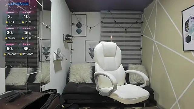 Enma  clark online show from March 24, 3:33 am