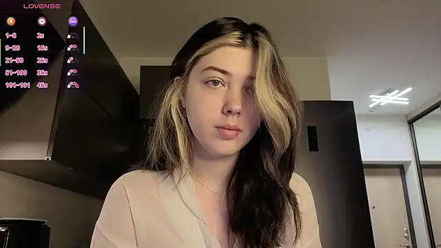 Vanessa Walters online show from February 2, 4:00 am