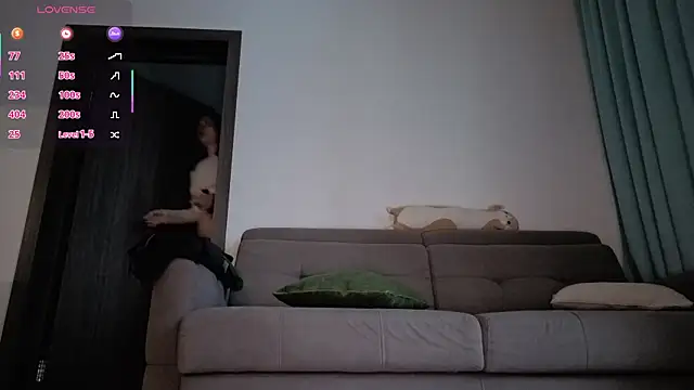 Vanessa Walters online show from February 6, 4:17 am