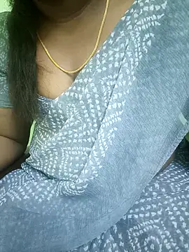 Snapshot of tamil_subha69 chatting on March 4, 8:24 am tamil subha69 online show from March 4, 8:24 am