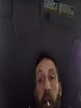 Snapshot of otterlover123 chatting on November 9, 12:36 pm otterlover123 online show from November 9, 12:36 pm