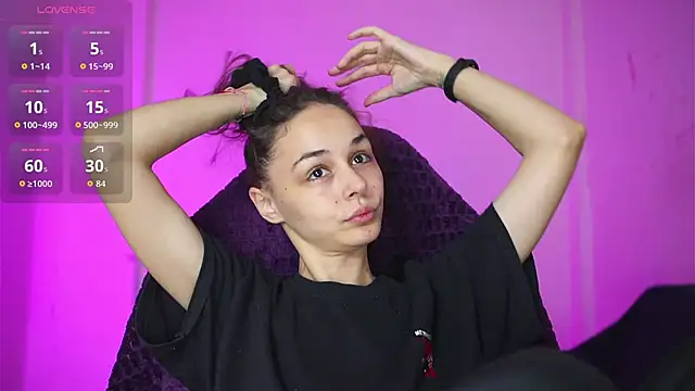 Miss  Bia online show from March 15, 11:11 pm