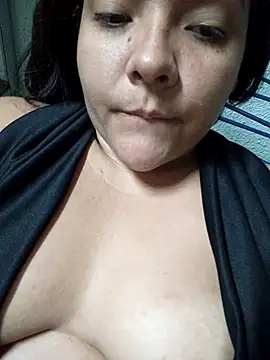 Snapshot of NayraLima0309 chatting on January 3, 2:43 am NayraLima0309 online show from January 3, 2:43 am