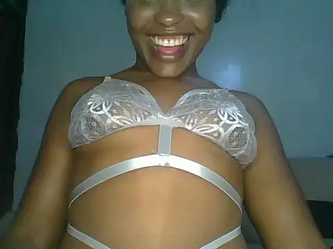 Candykitten online show from March 12, 5:19 pm