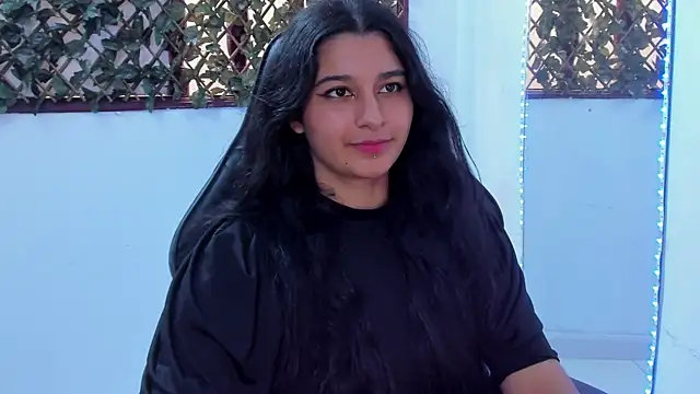 Snapshot of Megan_Whitte chatting on January 15, 4:54 pm Megan Whitte online show from January 15, 4:54 pm