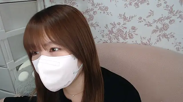 Snapshot of mei_hosina chatting on May 22, 12:40 am mei hosina online show from May 22, 12:40 am