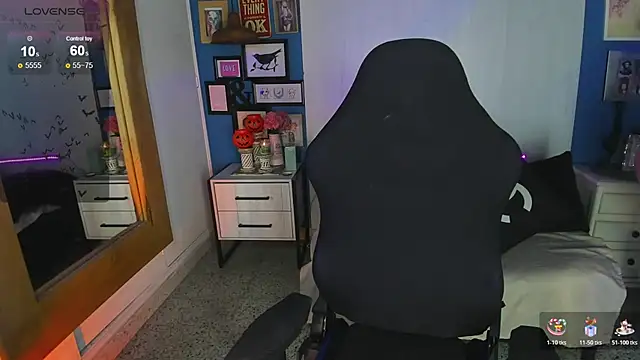 VladHellsing4 online show from October 28, 2:53 pm