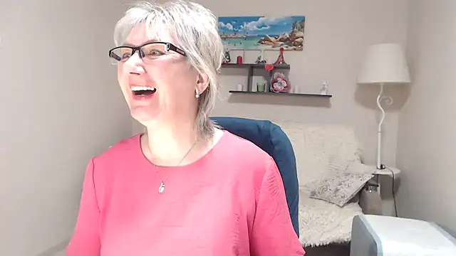 FleurMays online show from March 26, 4:07 am