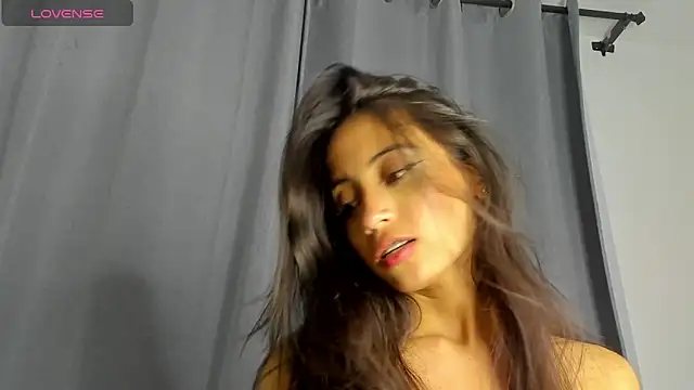 Loren parissi online show from March 20, 3:44 am